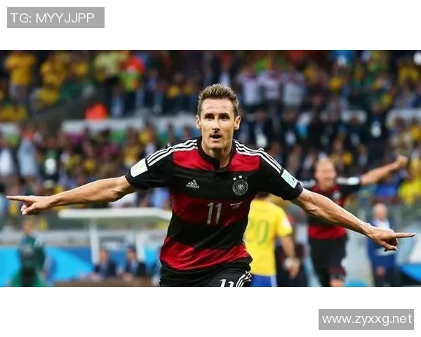 世界杯最佳球员背后的传奇故事与荣誉之路揭秘