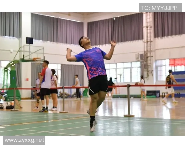 羽毛球战术解析：探秘杭州羽毛球队的阵地战与训练策略